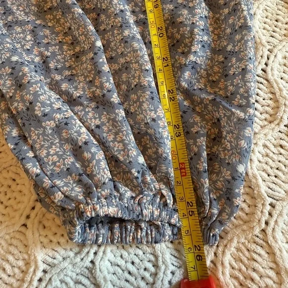 ASTR The Label Floral Blue Dress with Ruffle Hem Size L - Picture 12 of 13
